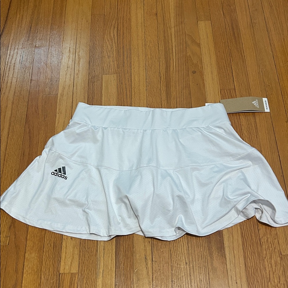NWT Adidas White Skort Size Medium